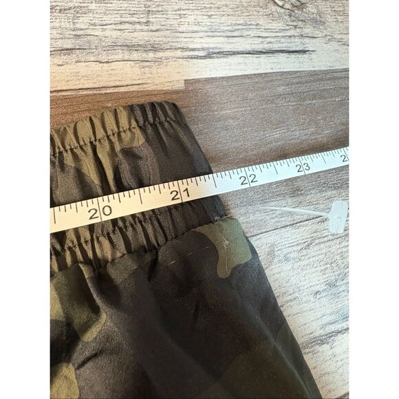 Old Navy Active Camo Shorts 3X – Go-Dry Mid-Rise – Athletic Training Running Sho - Picture 4 of 5